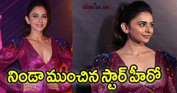 Hero Gives Hand To Rakul Preet