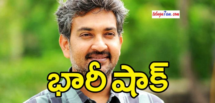 Rajamouli gets a shock from bollywood beauties