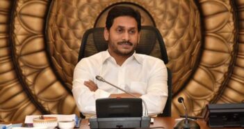 గ్రామ సచివాలయ ఉద్యోగుల ప్రొబేషన్..ఆలస్యం వెనుక అసలు కథ ఇదేనా..?